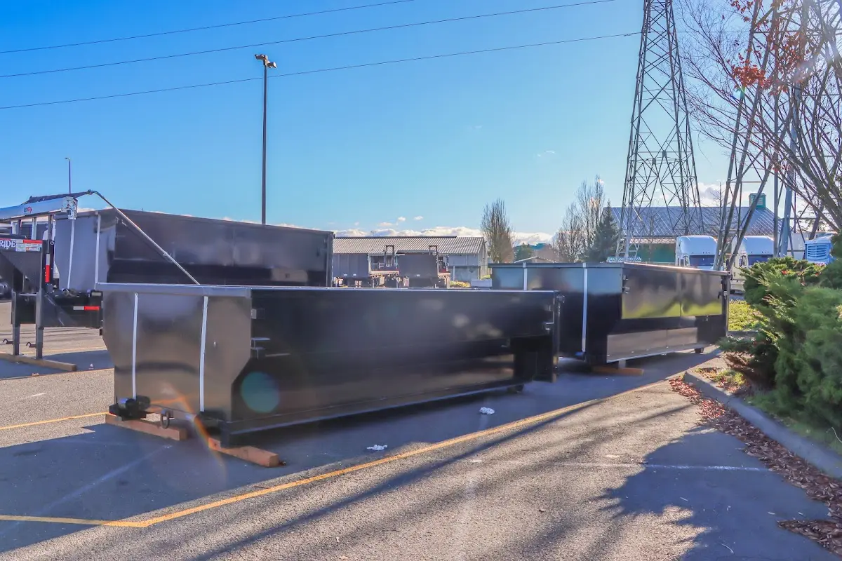 Professional dumpster rental and junk removal service in North Coventry